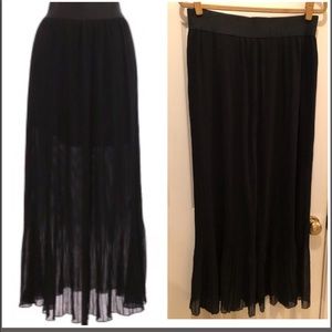 MM couture by Miss Me maxi pleated skirt